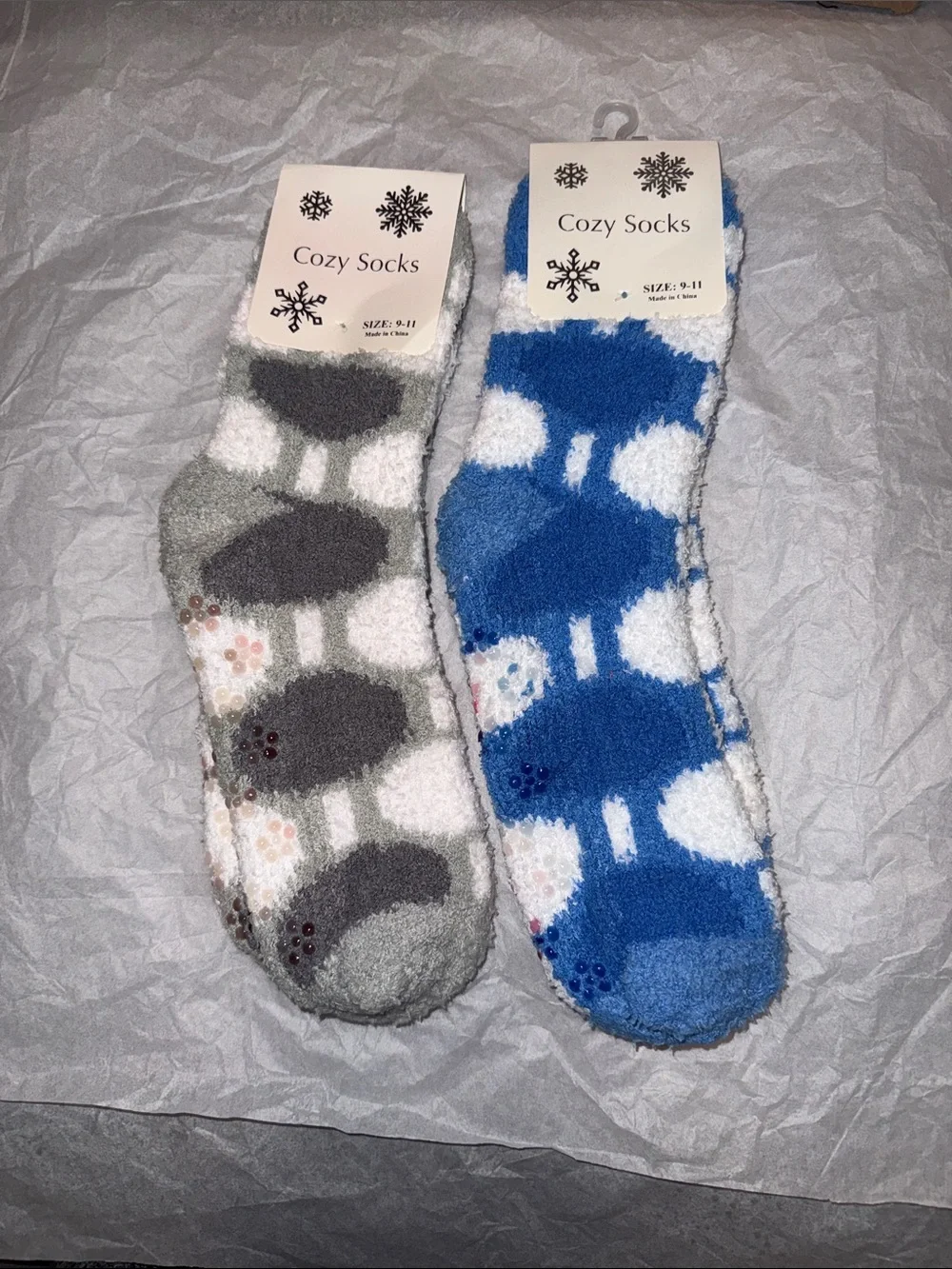 Women’s Cozy No Slip Socks 2 Pair